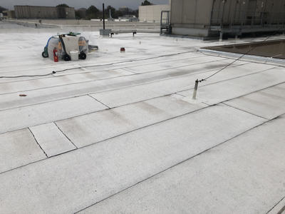 Modified commercial Roll Roofing by Roof Pro, LLC on the Memphis VA Hospital